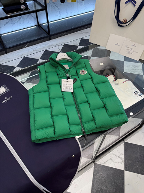 몽클레어 구스다운 패딩 베스트 (남성용) (3COLOR)