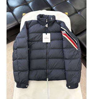 몽클레어 마야(Maya) 다운 재킷 (남성용)