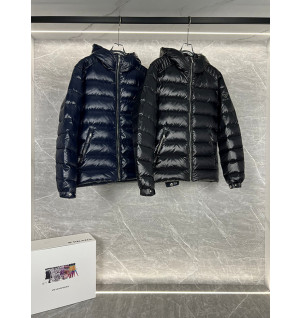 프라다 리나일론 경량 패딩 자켓 (남성용) (컬러 네이비, 블랙)