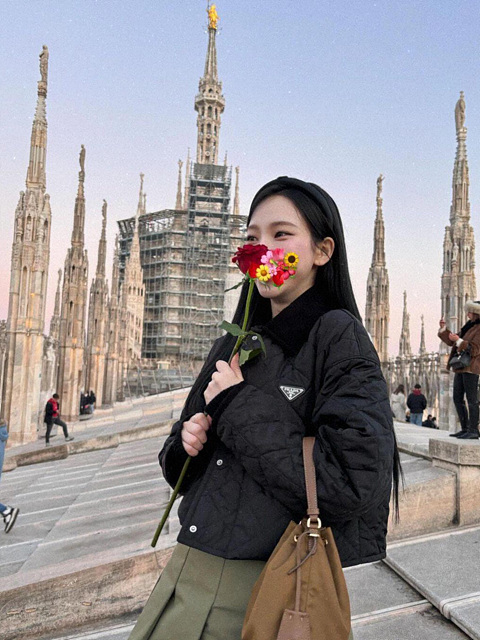 프라다 퀼팅 크롭 자켓