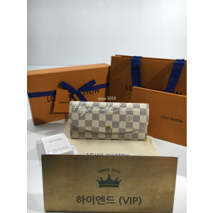 루이비통 에밀리 장지갑 N41625 (내부 핑크)