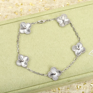 반클리프 알함브라 팔찌 (컬러 화이트골드) (V-gold소재)