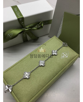 반클리프 알함브라 팔찌 (컬러 화이트골드) (V-gold소재)