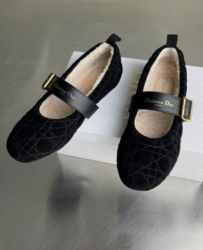 디올 알프스 프로스트 발레 플랫