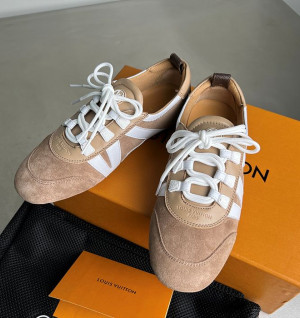 루이비통 스니커리나 (남녀공용)