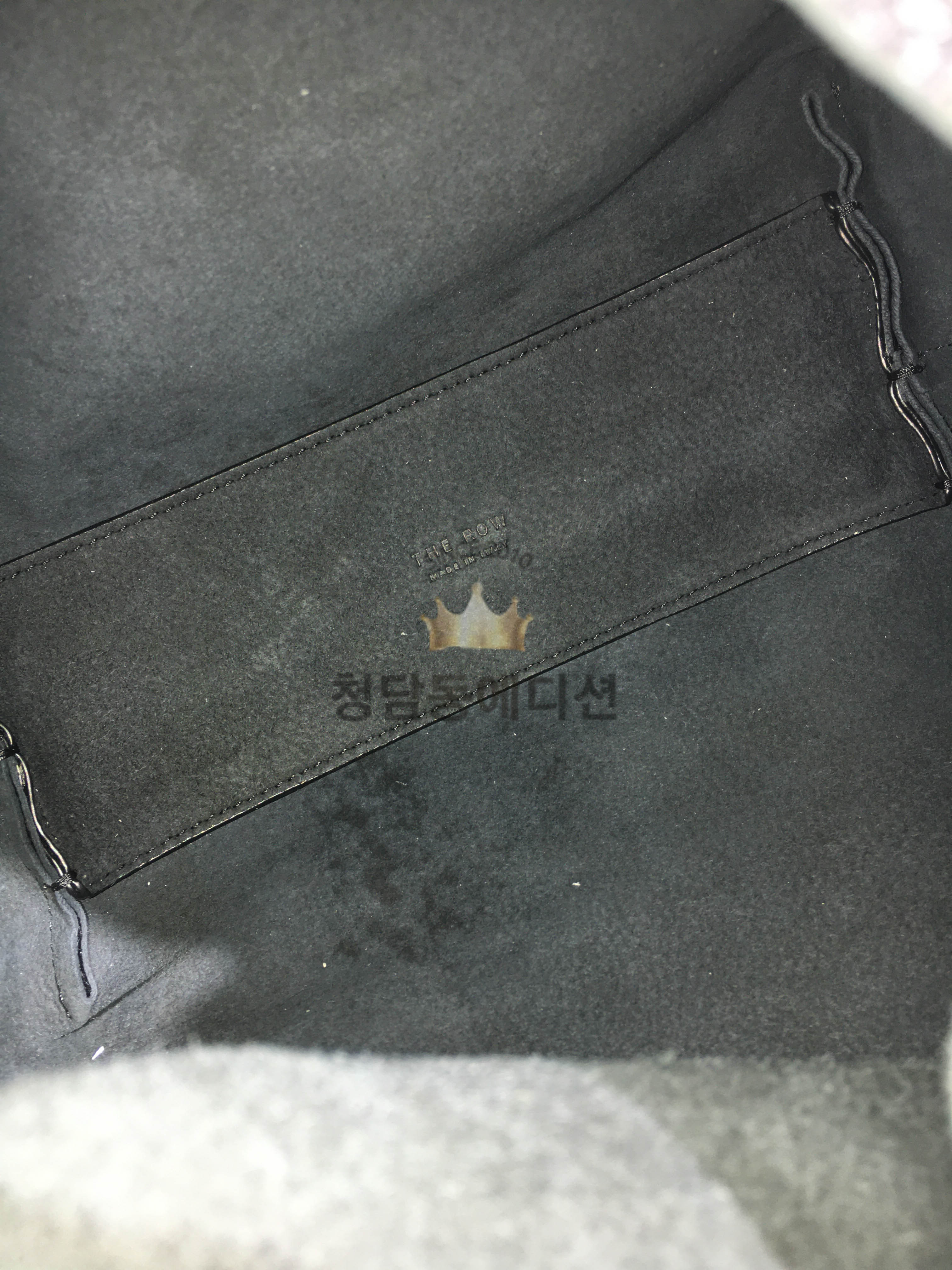 더 로우 이사백 (컬러 블랙)