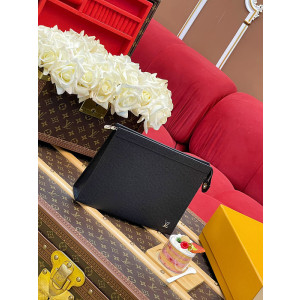 루이비통 타이가 포쉐트 보야주MM M30450