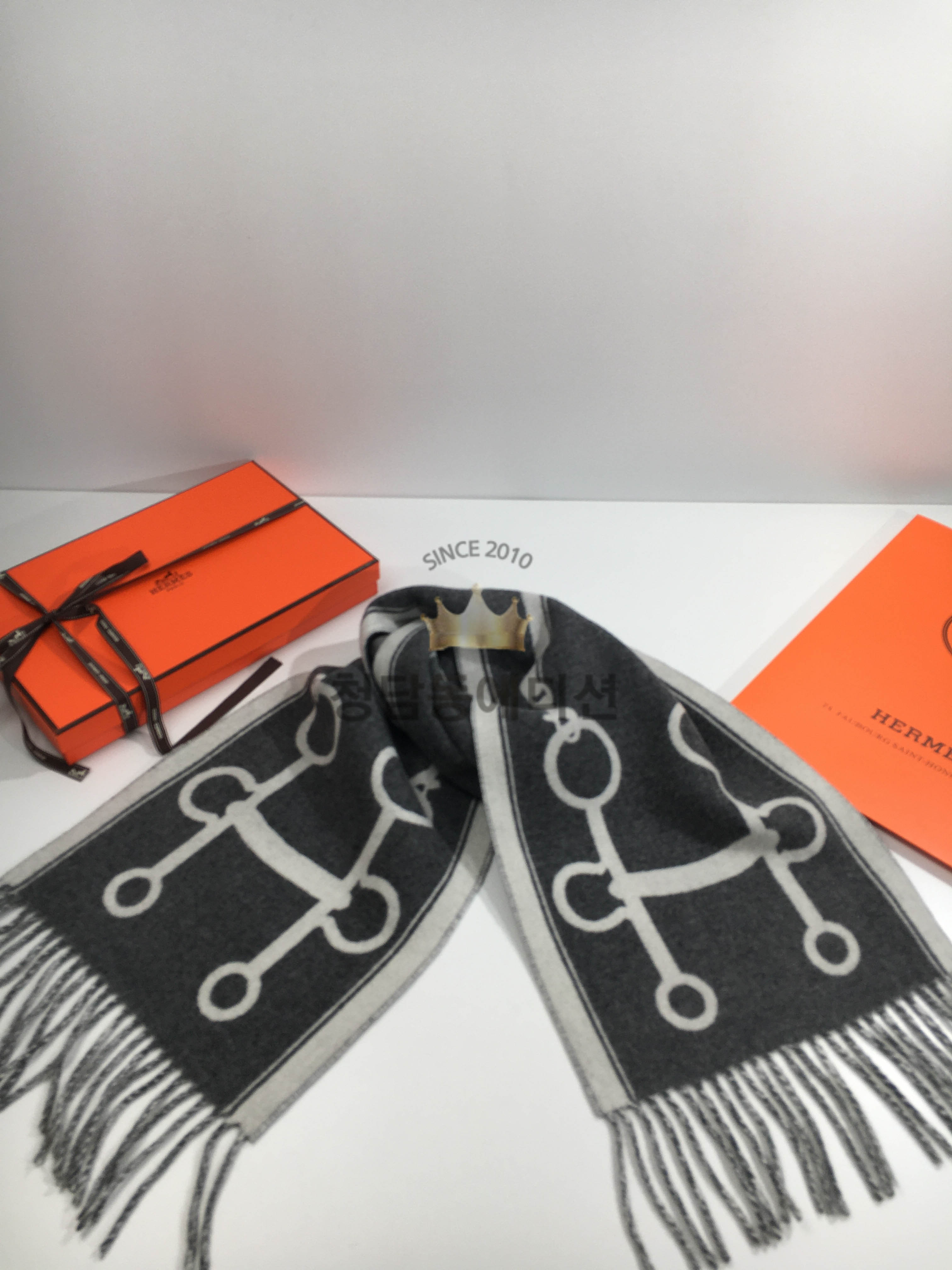 에르메스 25FW 캐시미어 카사크 모스 머플러