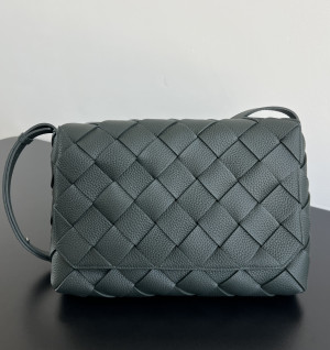 보테가베네타 디아고백 라지 (컬러 다크그린)