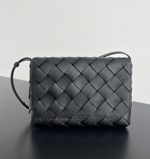 보테가베네타 디아고백 라지