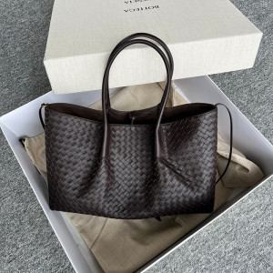 보테가베네타 피나코테카 백 미디움 817116