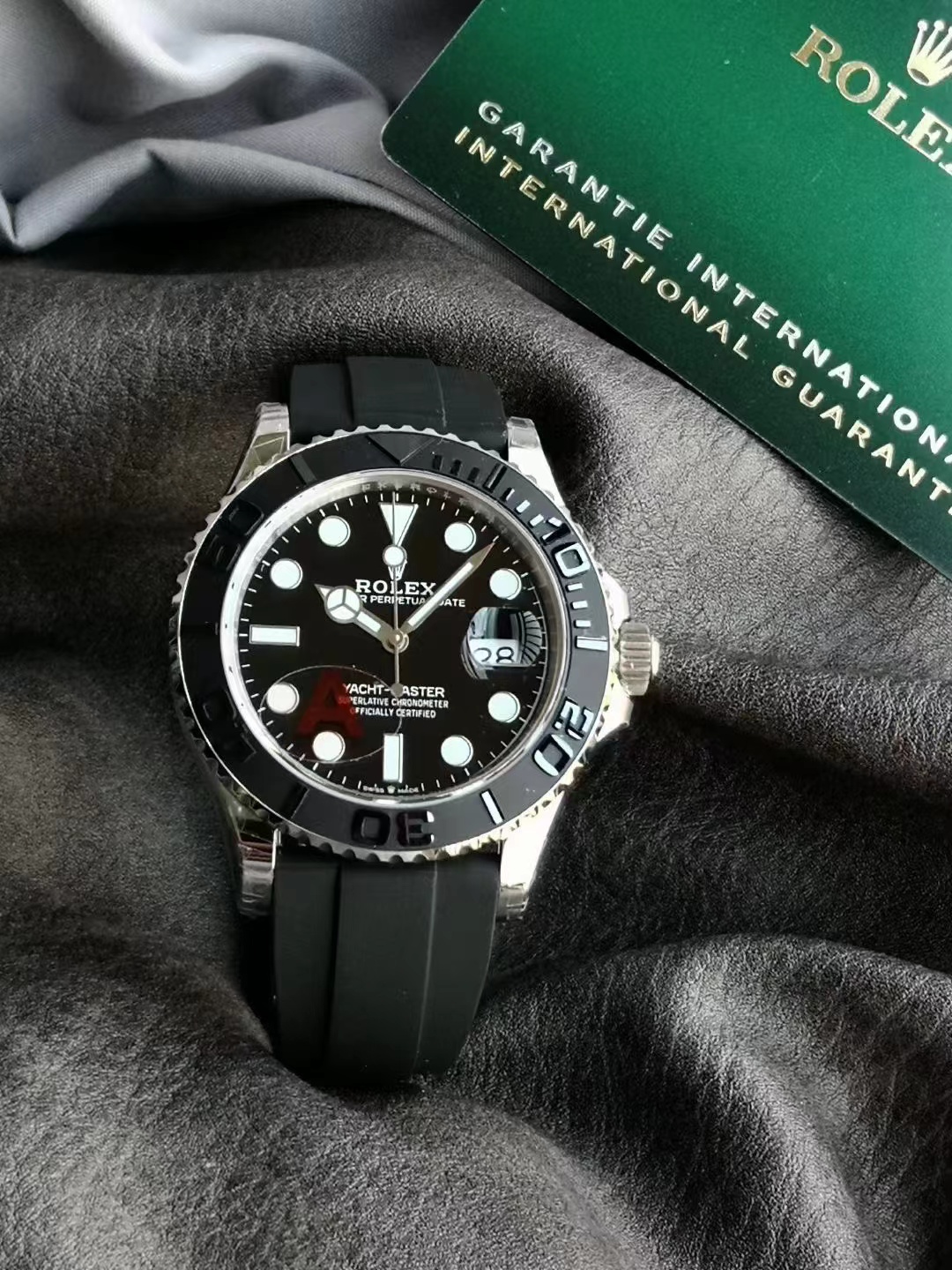 로렉스 요트마스터 42mm 화이트골드 블랙다이얼 226659